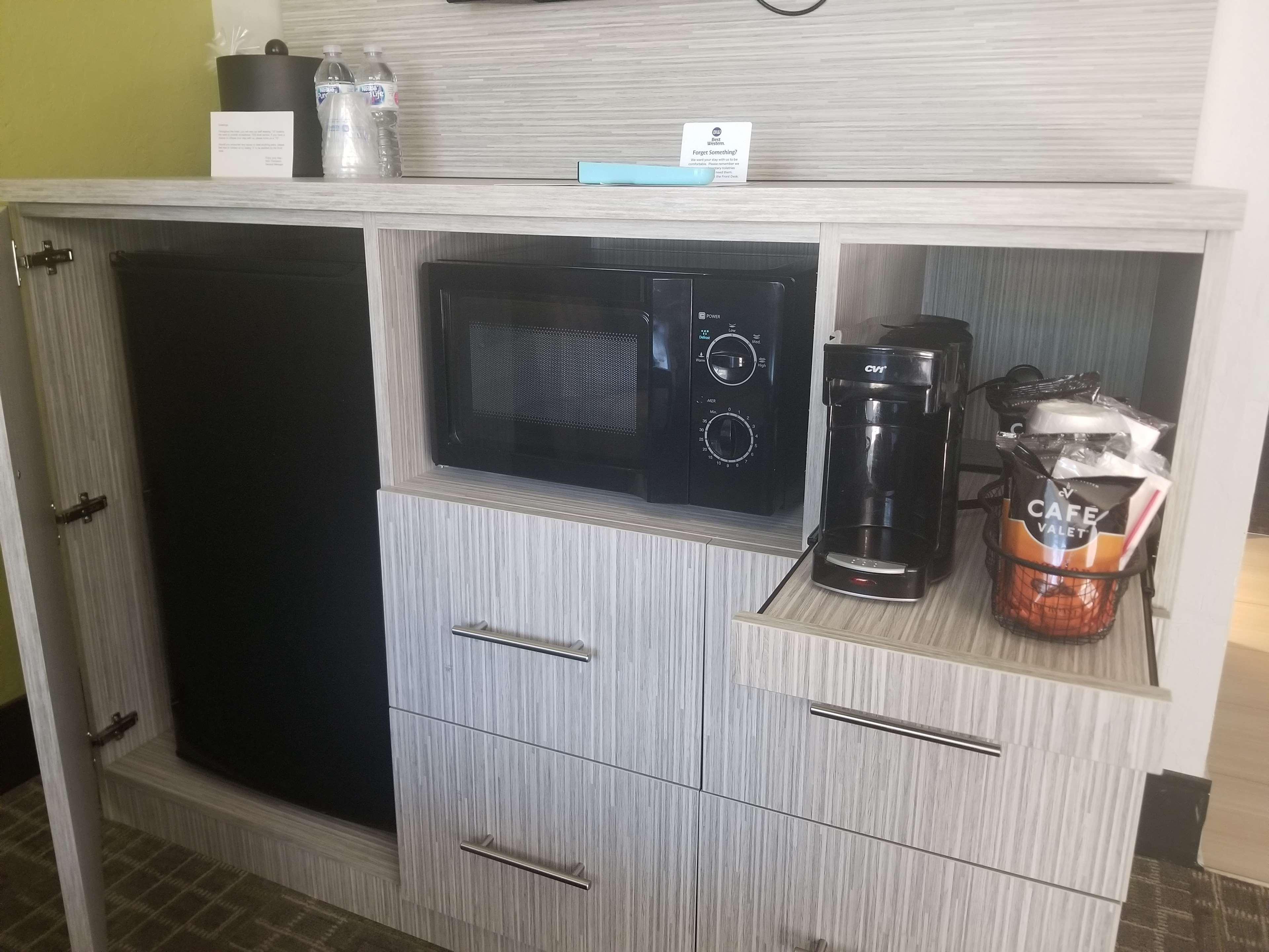 Best Western Innsuites Phoenix Hotel & Suites Exteriör bild