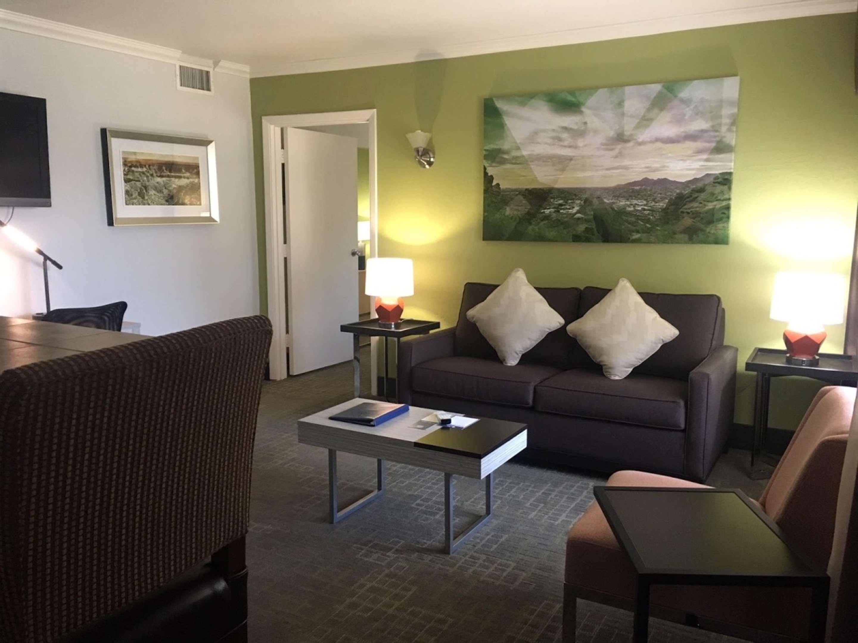 Best Western Innsuites Phoenix Hotel & Suites Exteriör bild