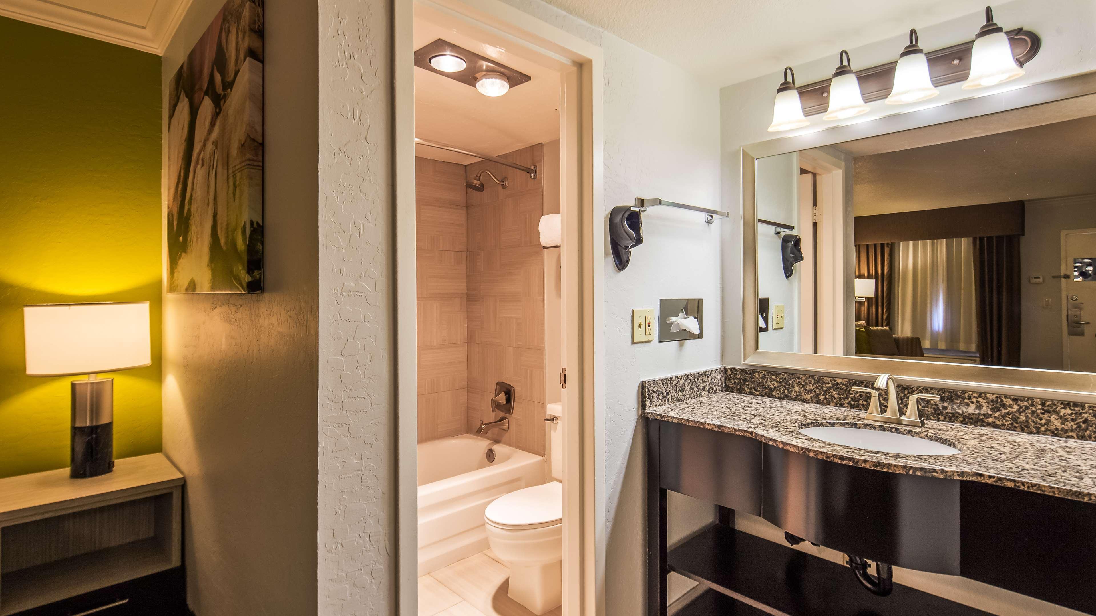 Best Western Innsuites Phoenix Hotel & Suites Exteriör bild