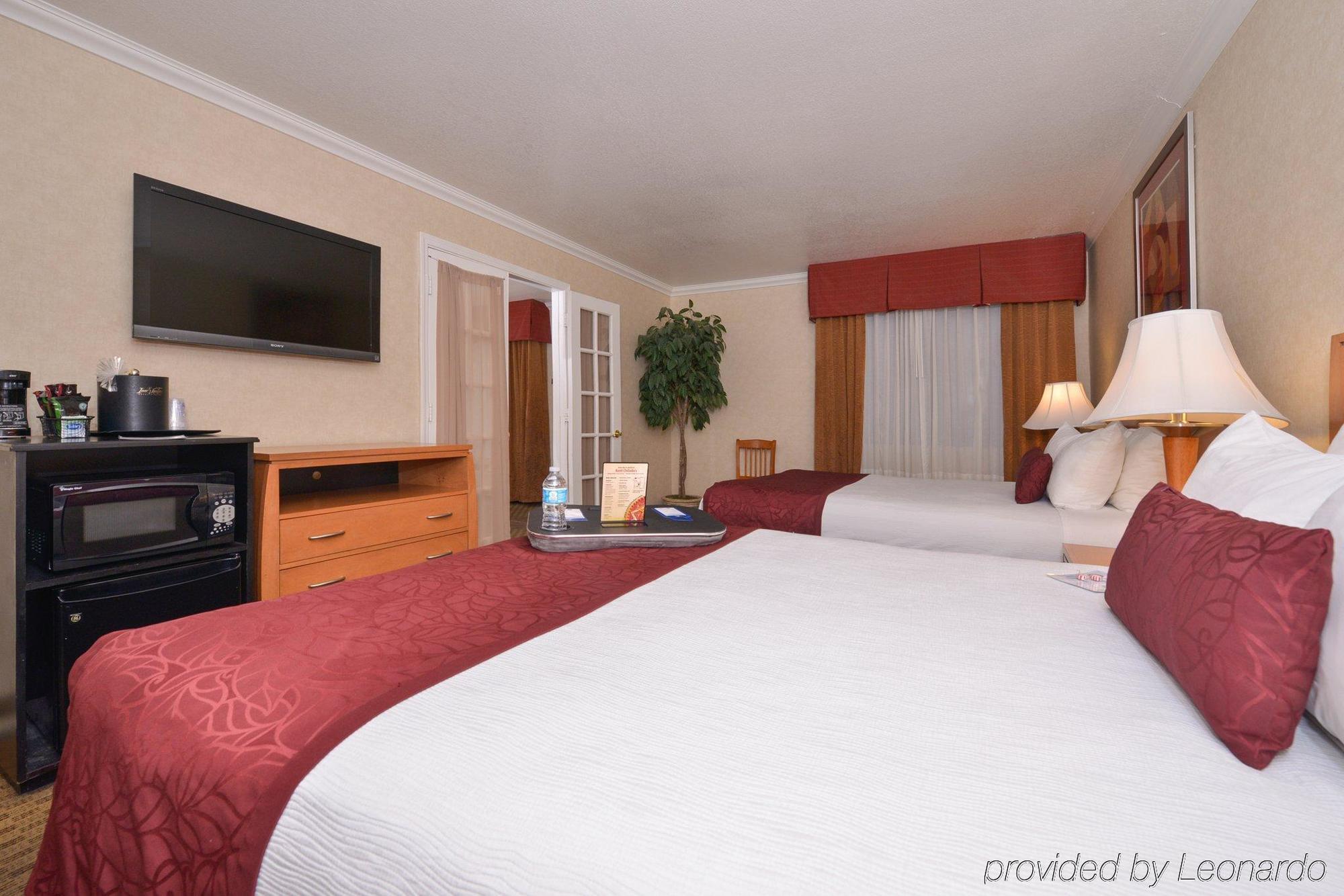 Best Western Innsuites Phoenix Hotel & Suites Exteriör bild