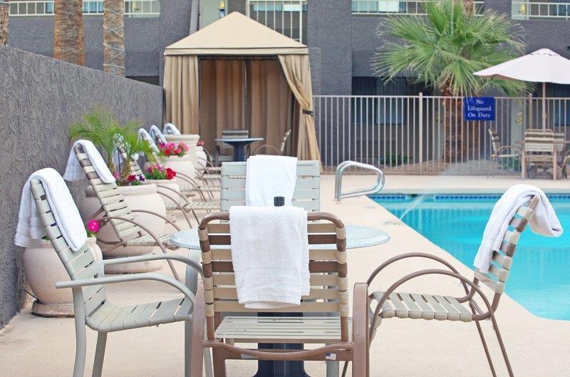 Best Western Innsuites Phoenix Hotel & Suites Exteriör bild