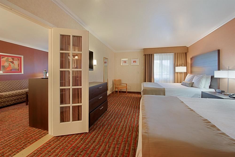 Best Western Innsuites Phoenix Hotel & Suites Exteriör bild