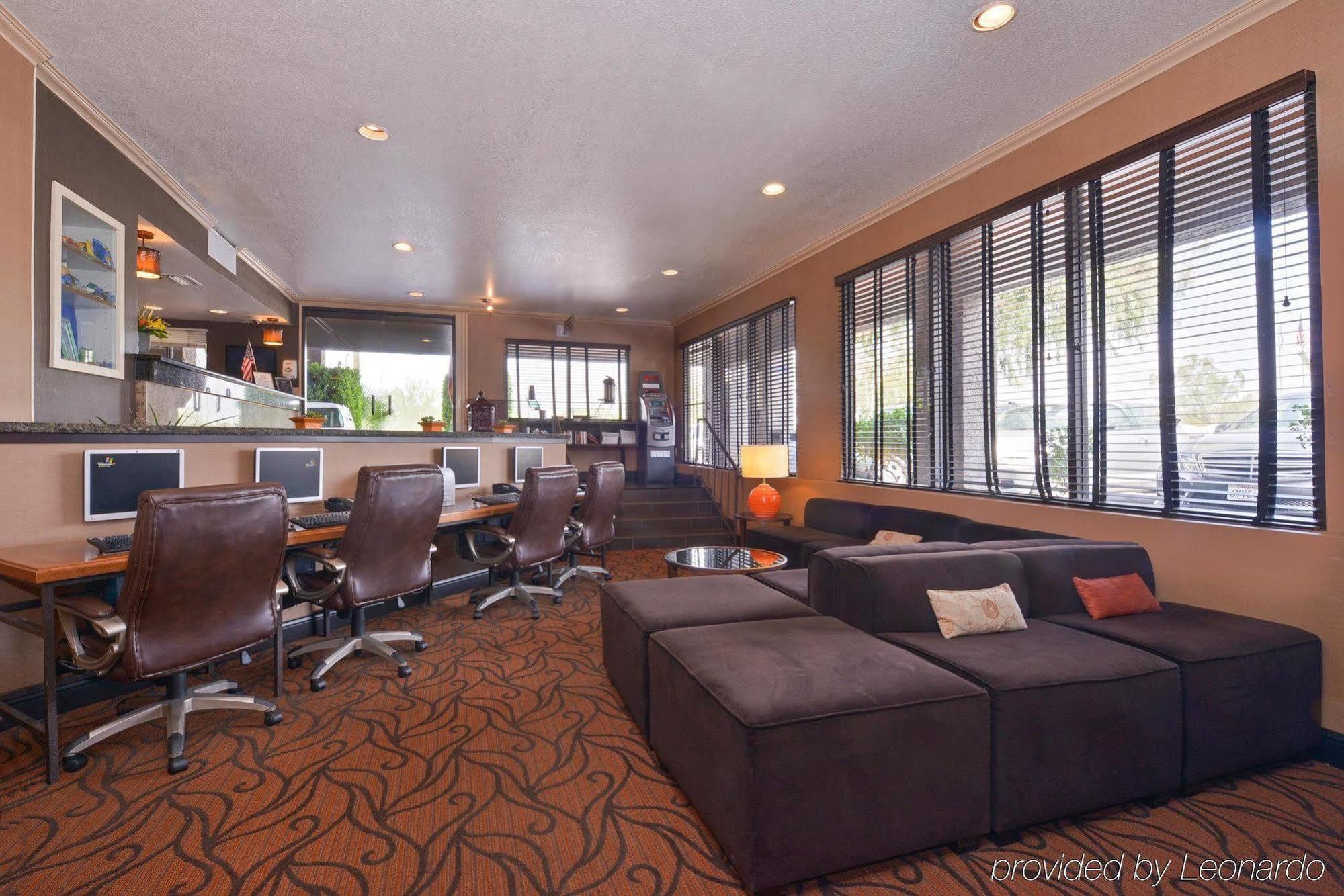 Best Western Innsuites Phoenix Hotel & Suites Exteriör bild