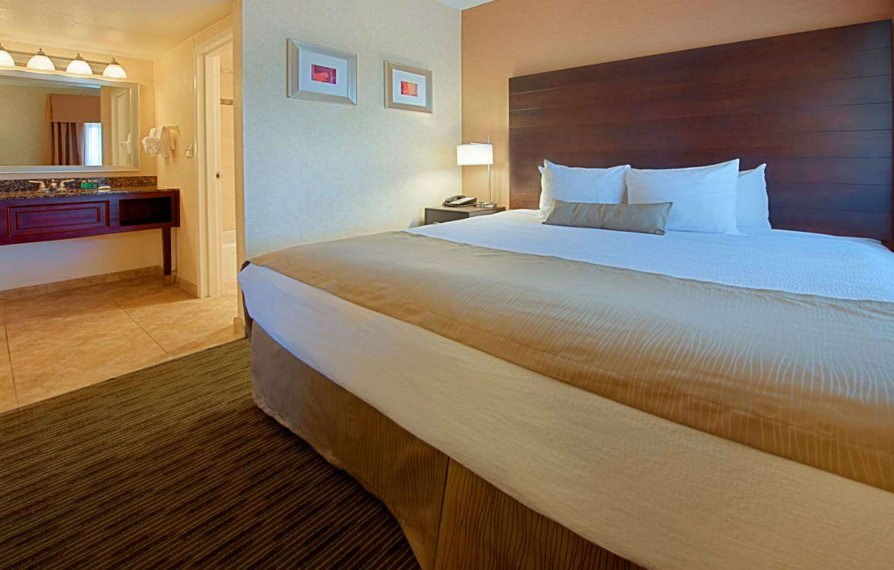 Best Western Innsuites Phoenix Hotel & Suites Exteriör bild